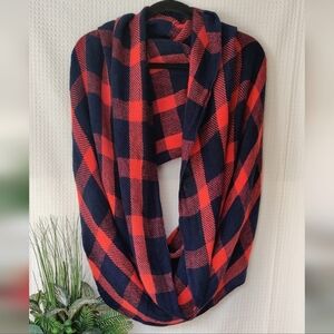 Women's Red and Black Buffalo Plaid Infinity Scarf